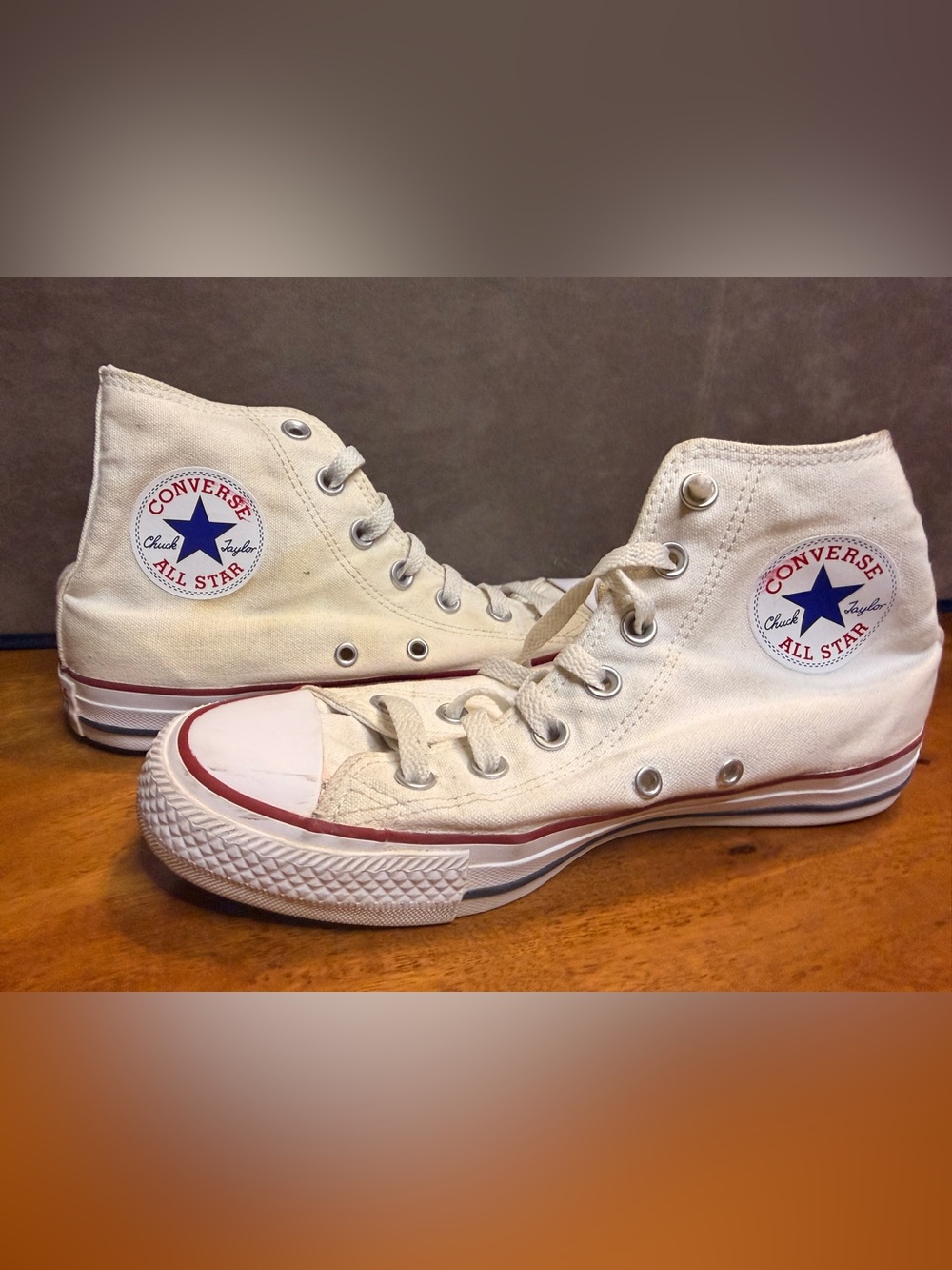 Converse Chuck Taylor’s Unisex Canvas High Tops; Women’s 7.5; Men’s 5.5; EU 38